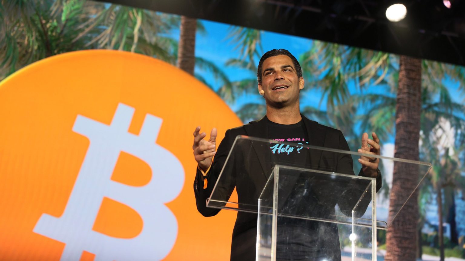 Prefeito de Miami, Francis Suarez, anuncia candidatura presidencial com apoio do Bitcoin