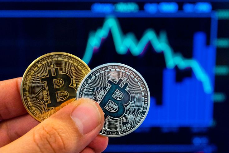 Bitcoin Resiliente: Preço se Recupera de Suporte em US$ 25.000