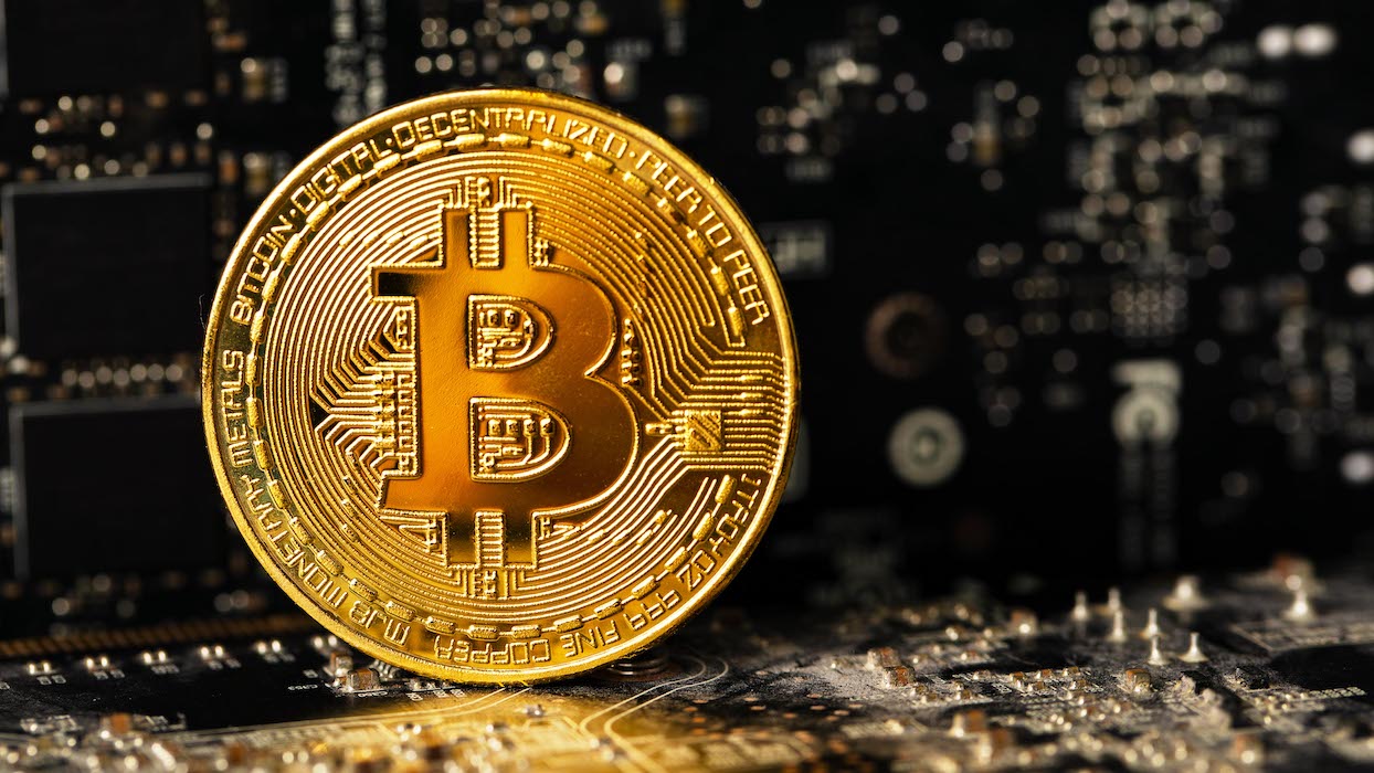 Bitcoin Inicia Semana com Impulso de Alta: Análise de Preço e Perspectivas para a Criptomoeda