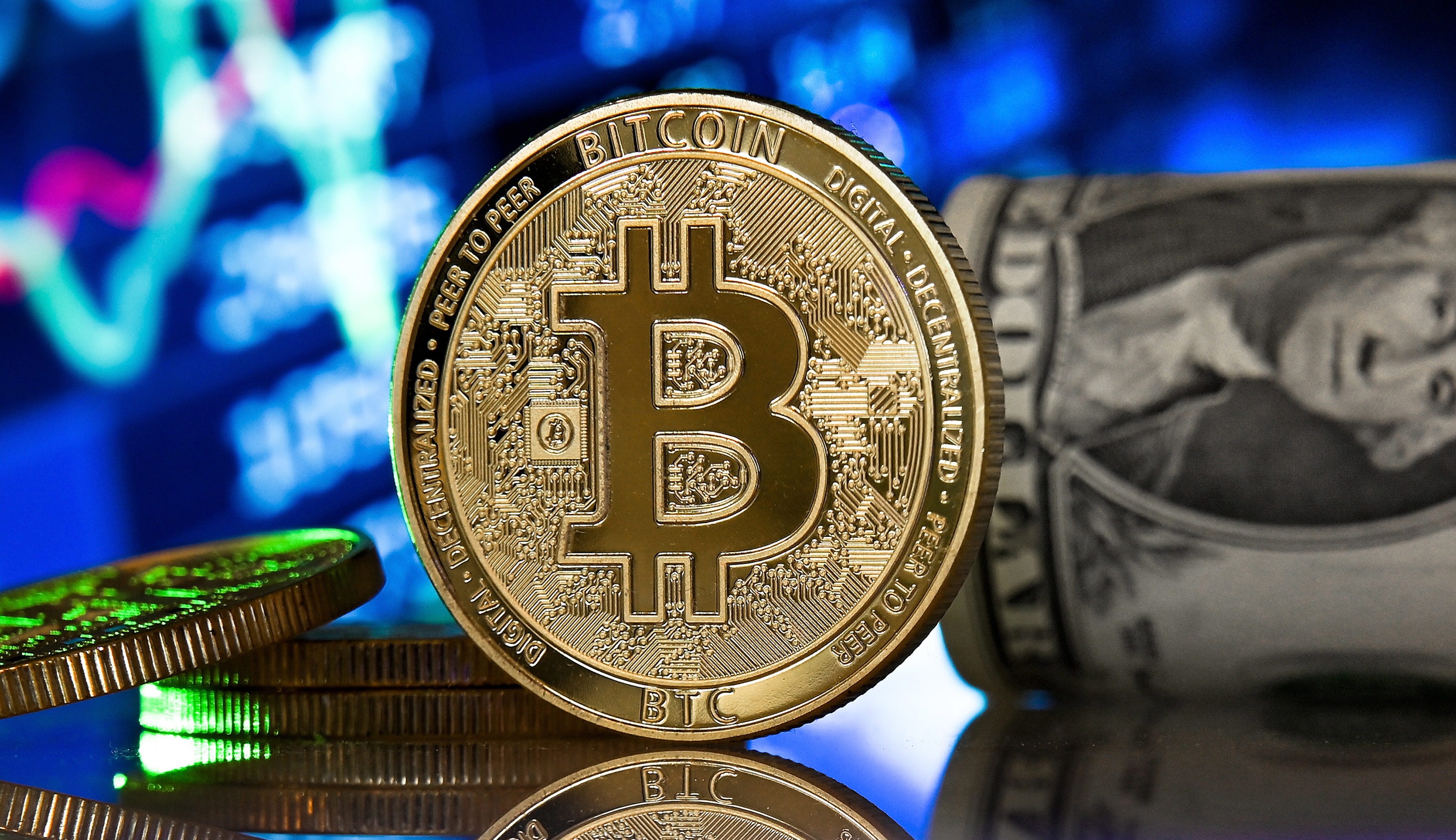 O preço atual de um Bitcoin é de US$ 30.264 com um volume de negociação de US$ 10 bilhões nas últimas 24 horas
